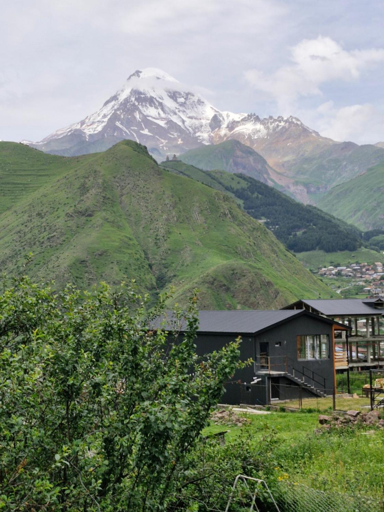 Maiko Guest House Kazbegi Exterior foto