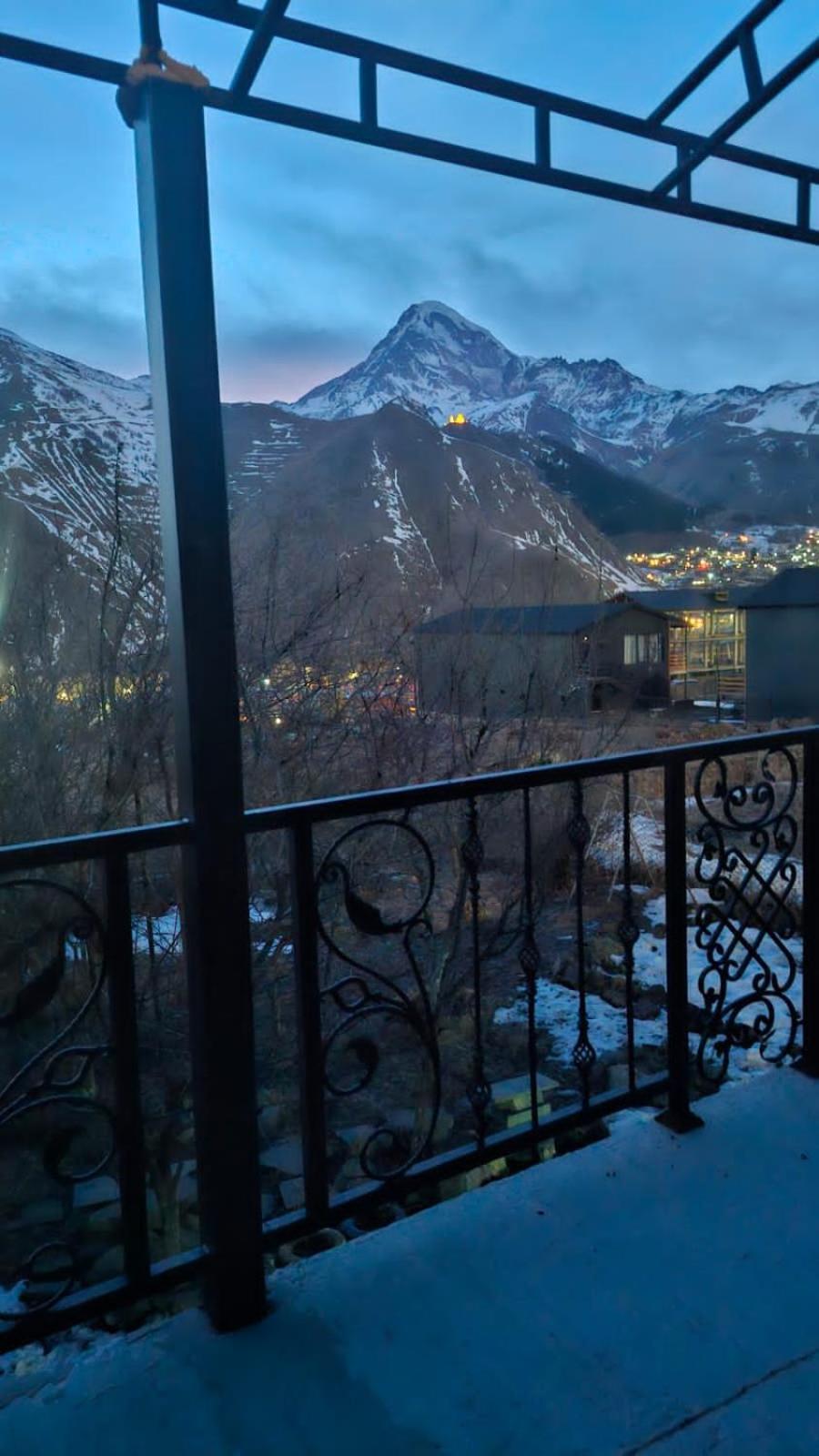 Maiko Guest House Kazbegi Exterior foto