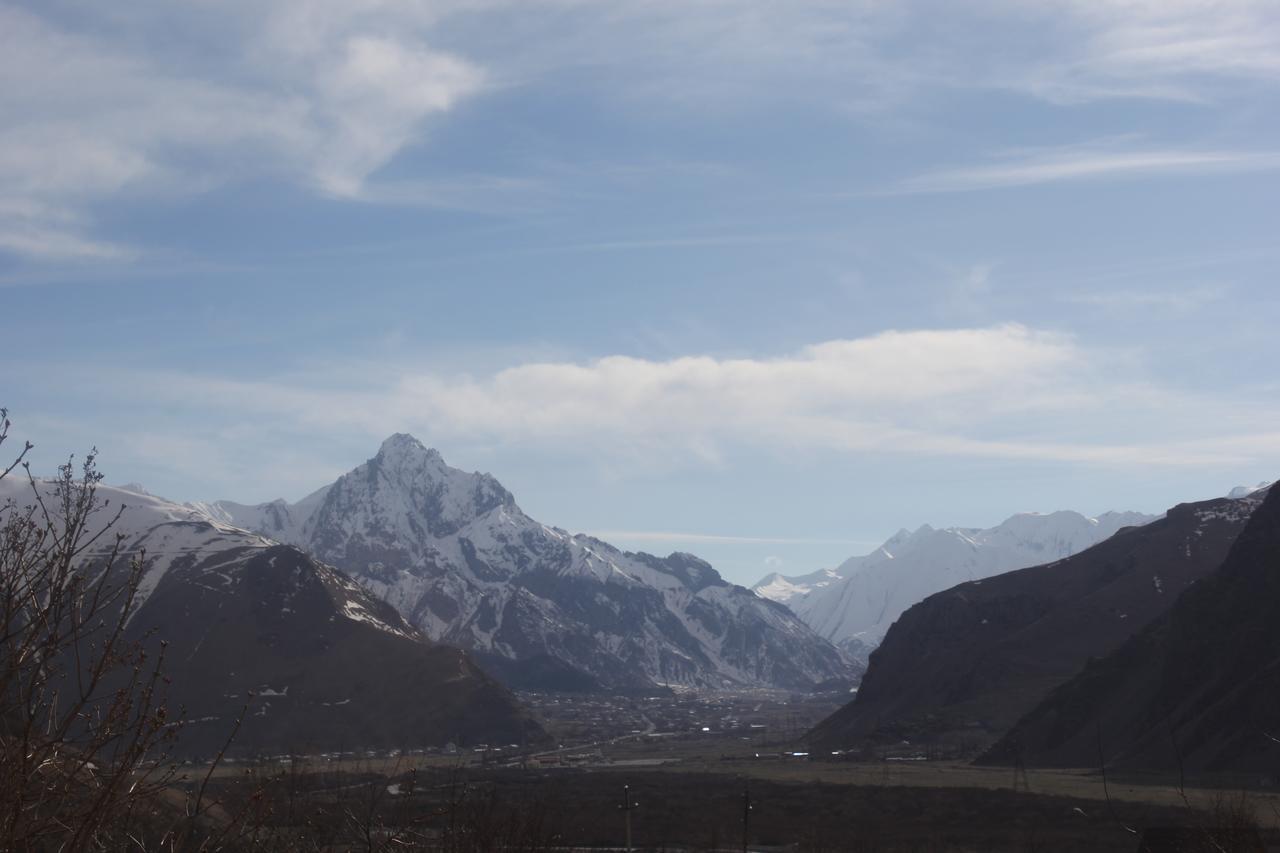 Maiko Guest House Kazbegi Exterior foto